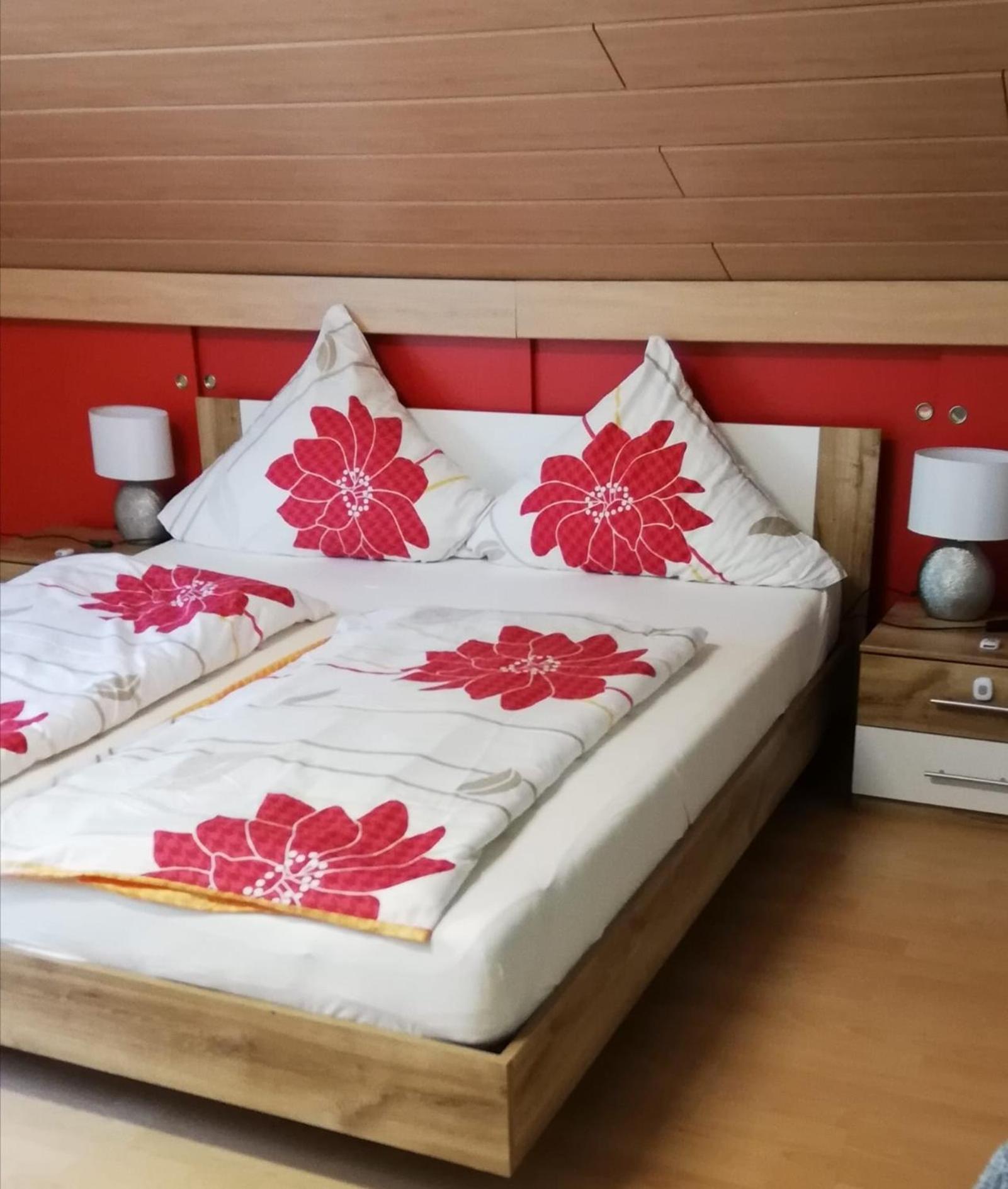 Am Lindenbaum, Ferienwohnung In Siebenbach Am Nuerburgring المظهر الخارجي الصورة